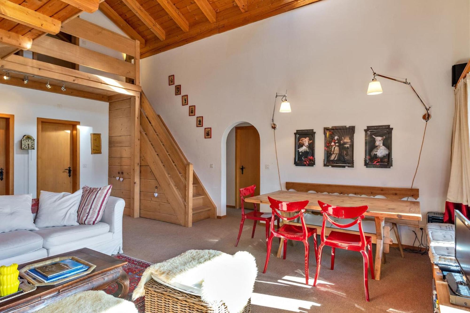 Chesa Panorama B - La Punt Appartement Buitenkant foto